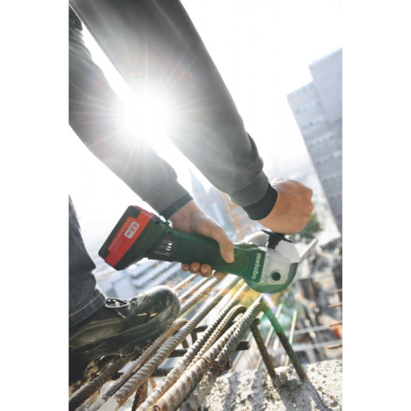 Акумуляторна болгарка Metabo W 18 LTX 125, 2 акб 4.0 Ah, з/п, у кейсі