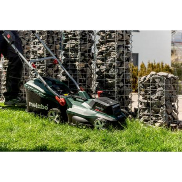 Акумуляторна газонокосарка Metabo RM 36-18 LTX BL 36 без акб