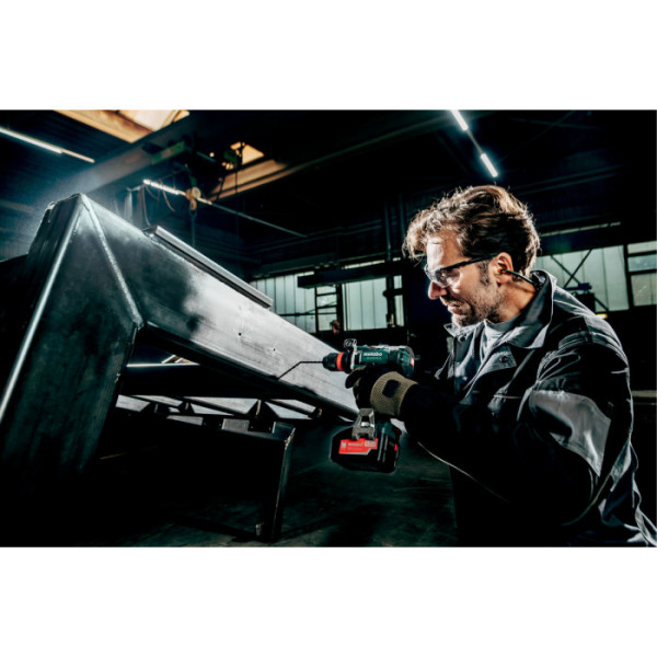 Акумуляторний шуруповерт Metabo BS 18 LTX-3 BL Q I без акб