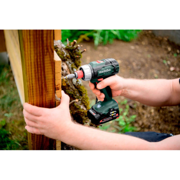 Акумуляторний дриль-шуруповерт Metabo BS 18 L Quick, 2 акб 18V Li-Power 2.0Ah, з/п, кейс