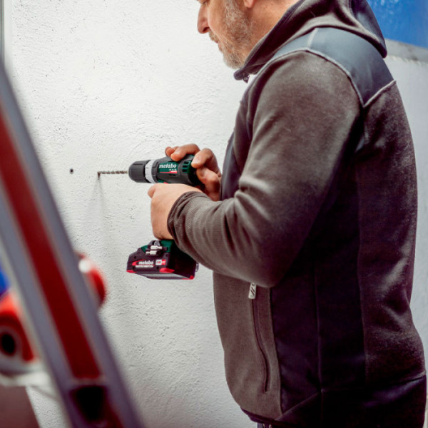 Акумуляторний ударний дриль Metabo SB 18 L BL, без акб у пластиковому кофрі