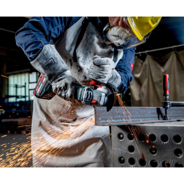 Акумуляторна кутова шліфмашина Metabo WPBA 18 LTX BL 15-125 Quick DS, без акб в MetaBOX 165 L