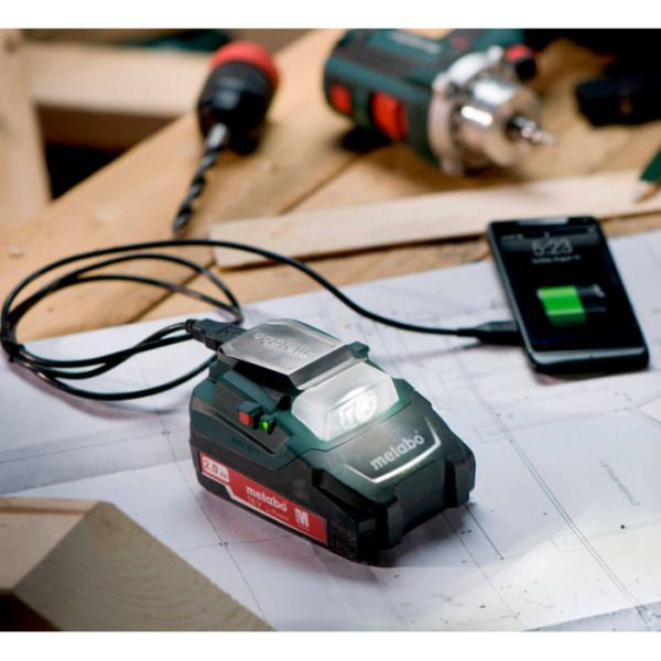 Акумуляторний адаптер живлення Metabo PA 14.4-18 LED-USB